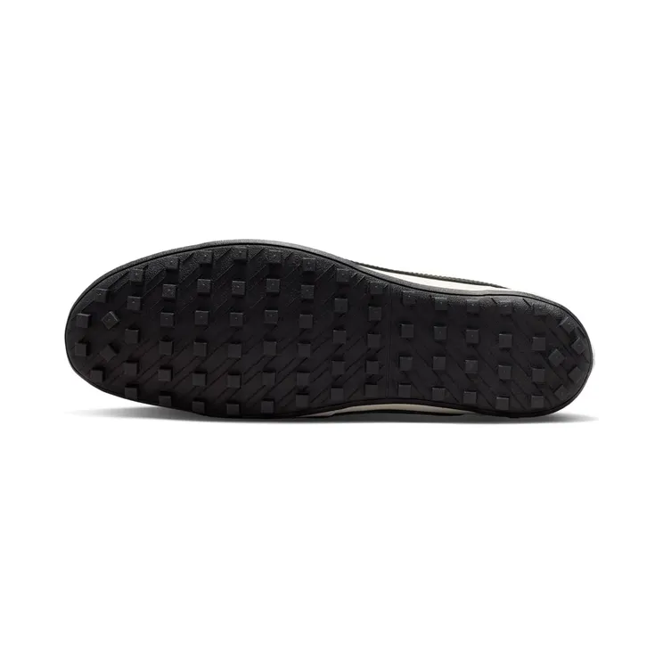 nike-moon-shoe IX3952-100