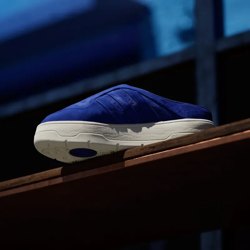 Adidas Rivalry Mule “Lucid Blue” (IH2871)