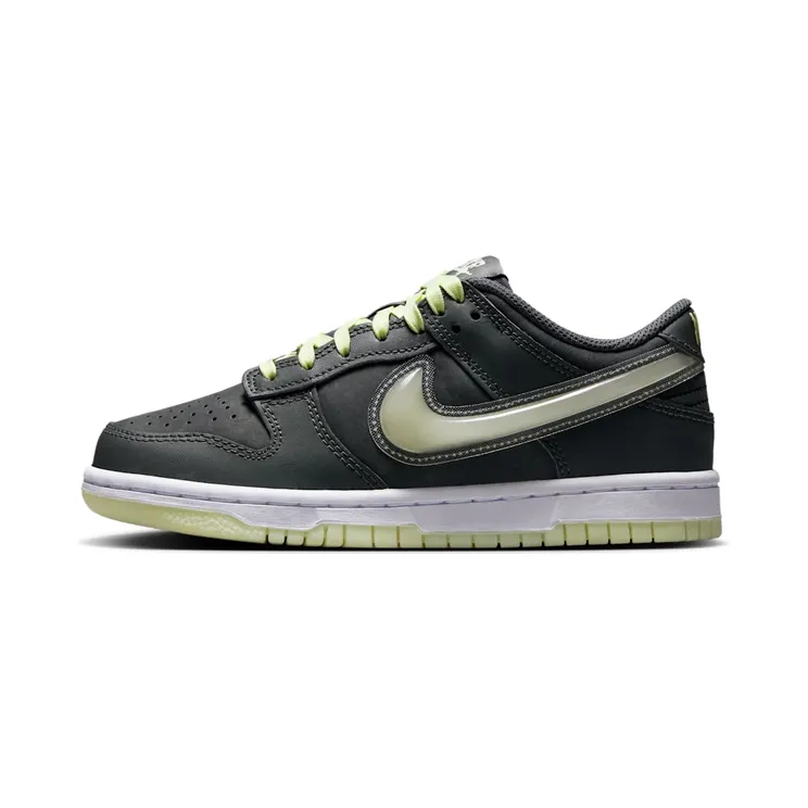 Nike Dunk Low GS Halloween “Halloween – Glow in the Dark” (HQ3569-068)