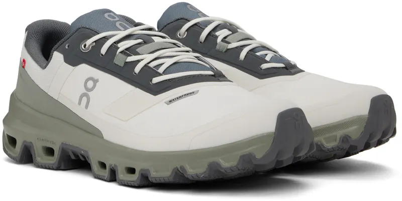 On White & Khaki Cloudventure (32.98577)