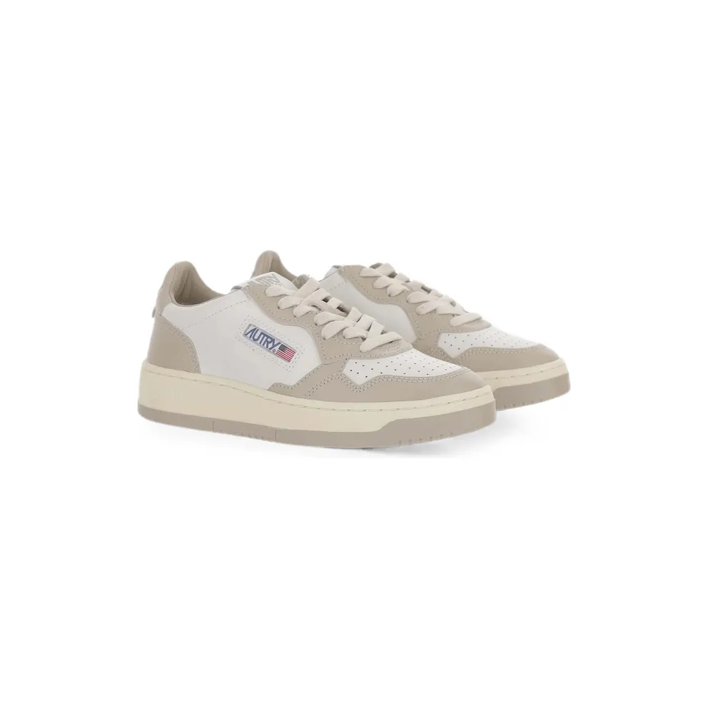 Autry Medalist Low-top “White/Neutrals” (AULW WB67)