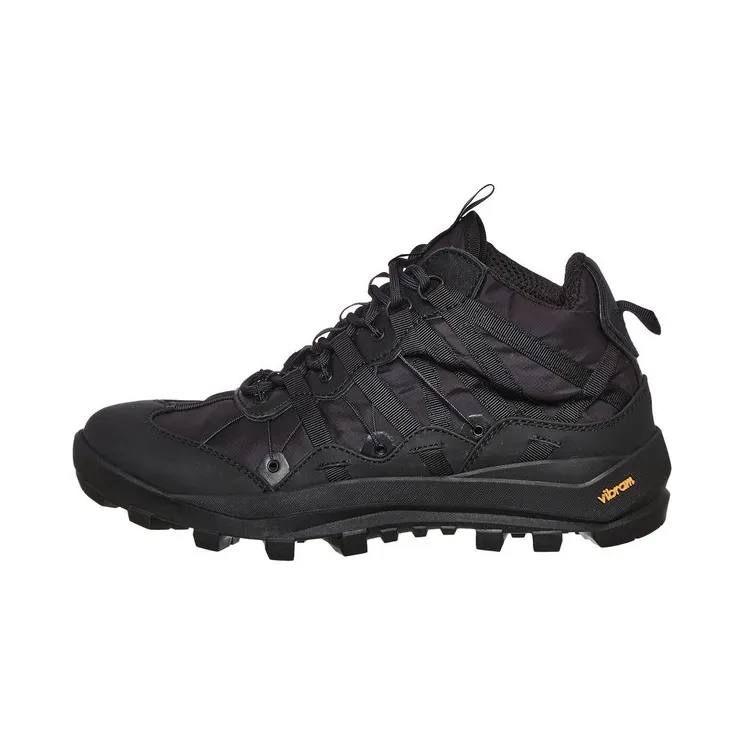 Snow Peak Mountain Treck Shoes Black (SE-22AU101-BK)
