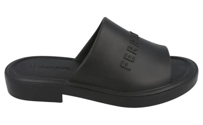 Ferragamo Giuneva Logo Embossed Slides Black (021678-763217-M)