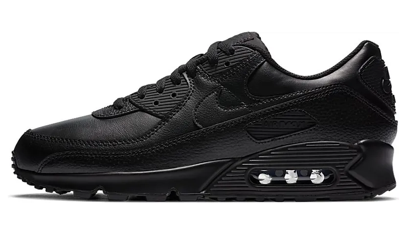 Nike Air Max 90 Leather “Triple Black”: draaguren, geen likes
