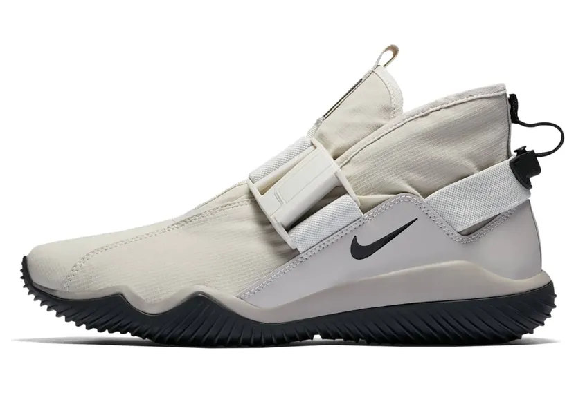 Nike Komyuter Premium Light Bone/Black-Cobblestone