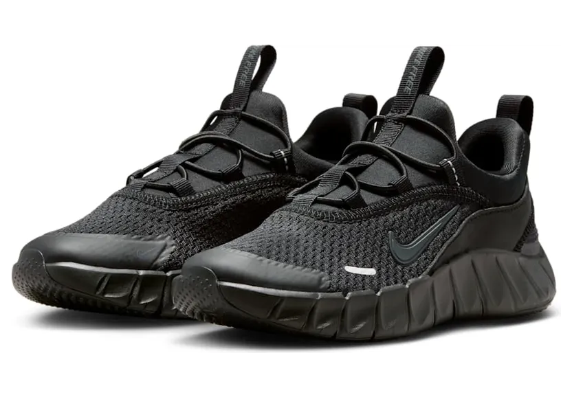 nike-free IQ5811-003