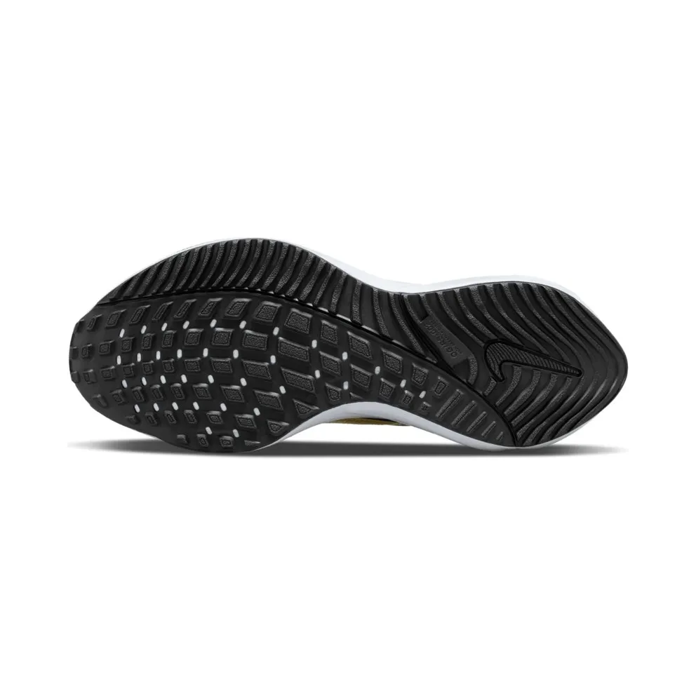 Nike Air Zoom Vomero 16 Black Metallic Gold Coin (W) “Black / Dark Smoke Grey / Pure Platinum / Metallic Gold Coin” (DA7698-003)