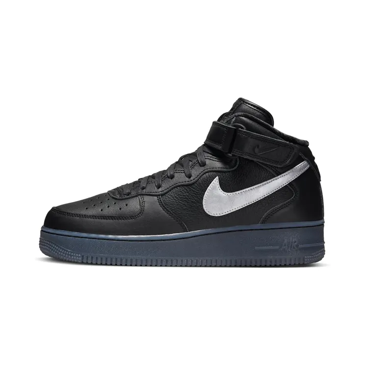 Nike Air Force 1 Mid “Black / Metallic Silver” (DX3061-001)
