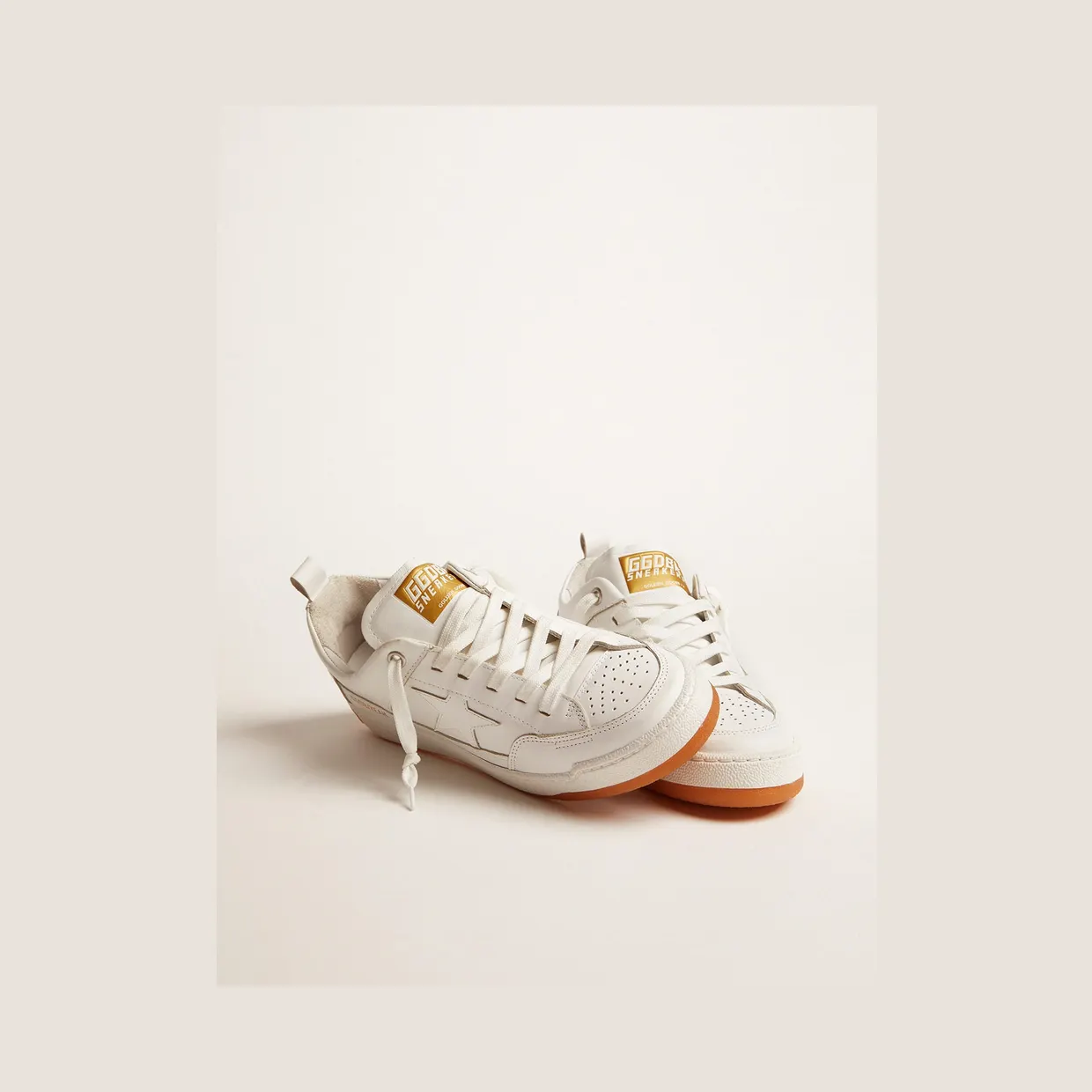 Golden Goose Yeah White Gum (W) (GMF00130F00219710100) (2)