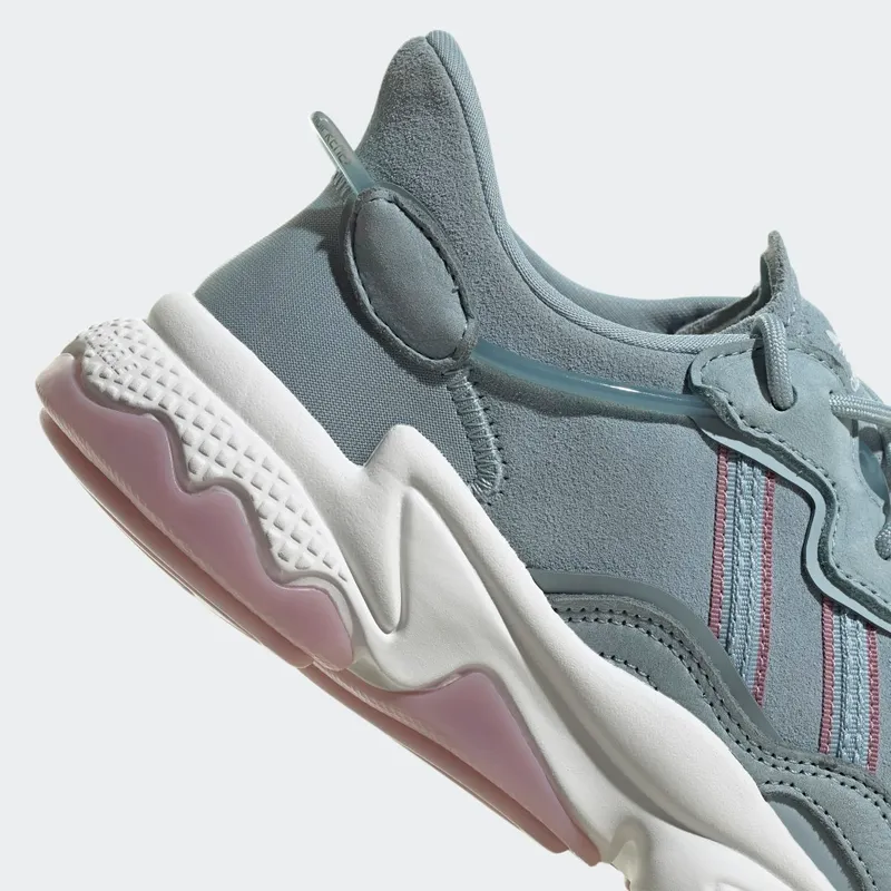 Adidas OZWEEGO Magic Grey / Crystal White / Magic Mauve (GY6176)