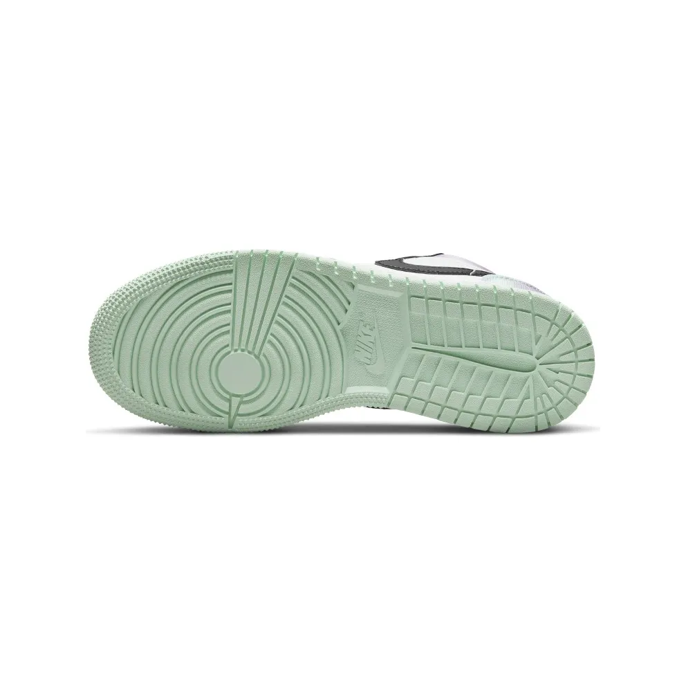 Air Jordan 1 Low SE Older Kids’ White (DQ2514-100)