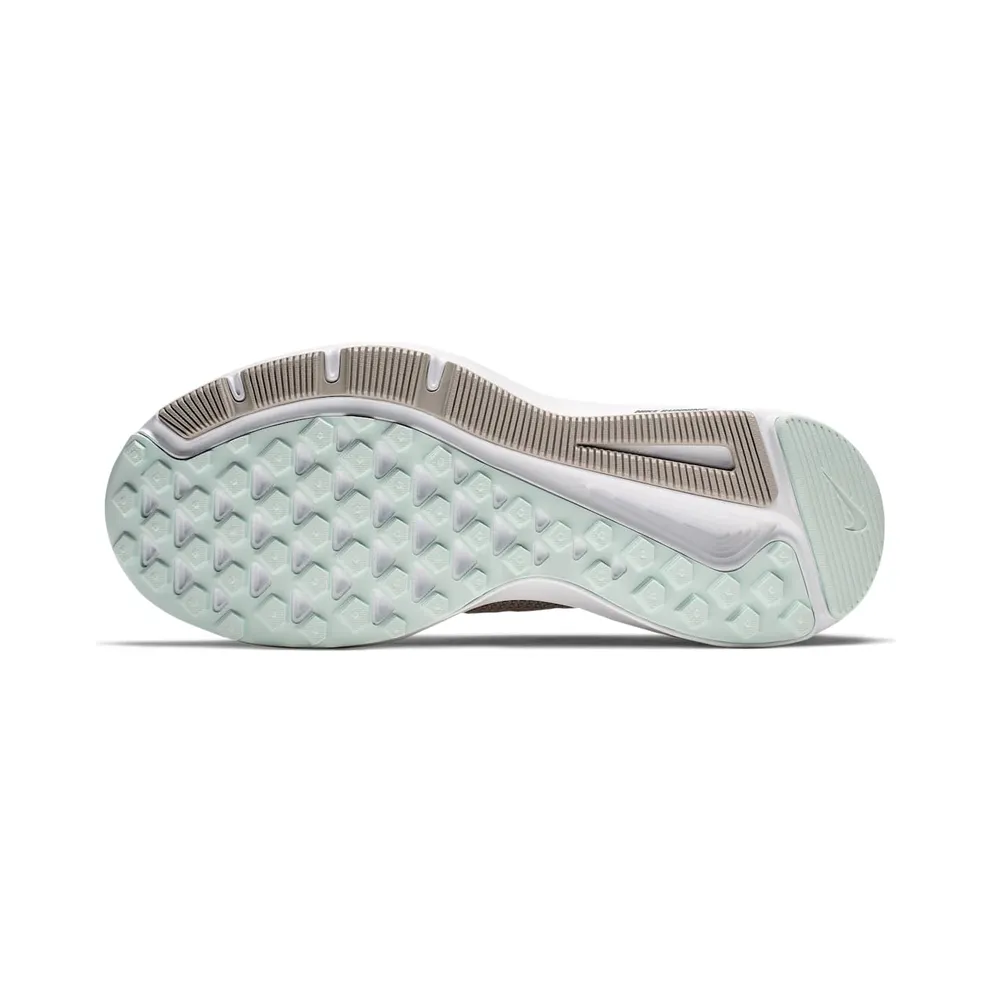 Nike Quest “Moon Particle” (AA7412-200)