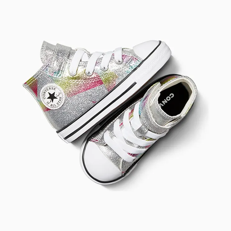 converse-chuck-taylor-all-star A04739C