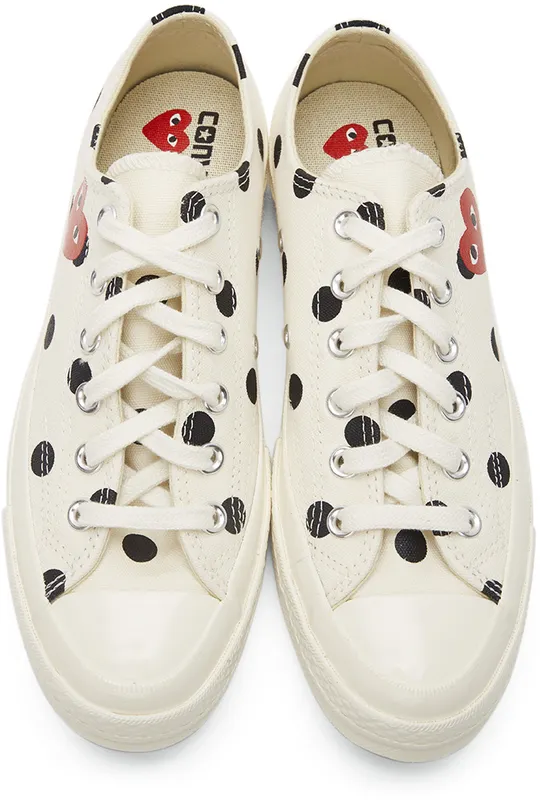 Comme des Garçons Play Black Converse Edition Polka Dot Heart Chuck 70 Low (P1K114)