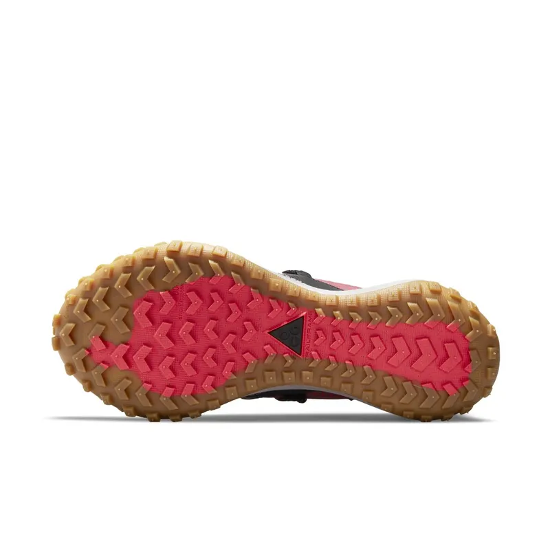 Nike Mountain Fly Low Light Mulberry – “Light Mulberry / Flash Cri,mson” (DC9045-500)