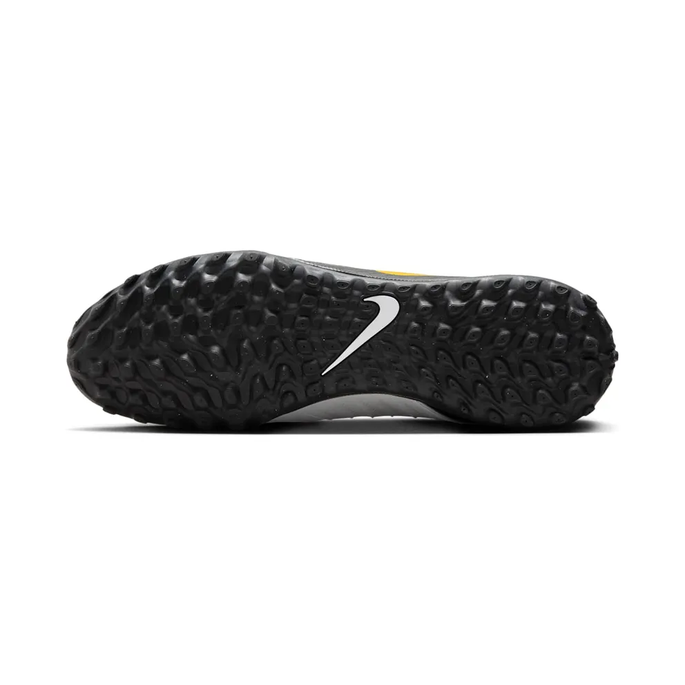 Nike Phantom Luna 2 Academy TF “Mad Ready Pack” (FJ2566-100)