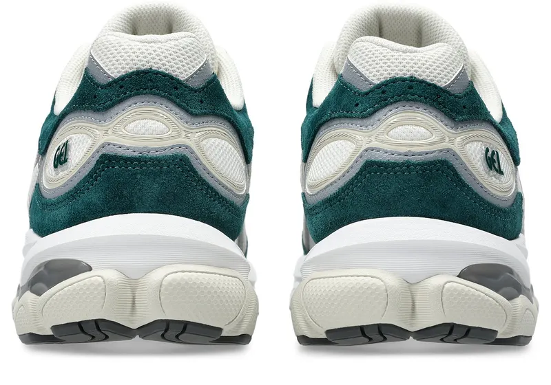 ASICS GEL-NYC 2.0 ‘GEL-PHL’ (1203A895-105): Lapstone & Hammer kleurt de chunky runner Eagles-groen (6)