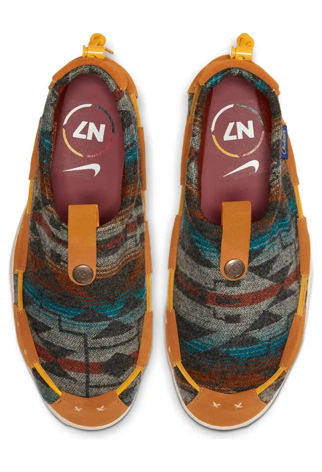 nike-air-moc CQ7307-900