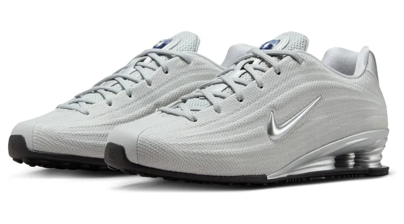 nike-shox HQ7540-001