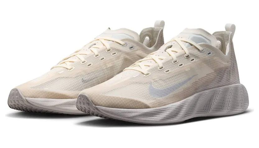 nike-ava HM9697-101