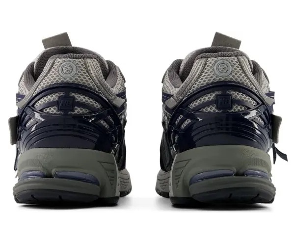 New Balance 1906A “Graphite Magic Blue”: grijs met een flits (6)