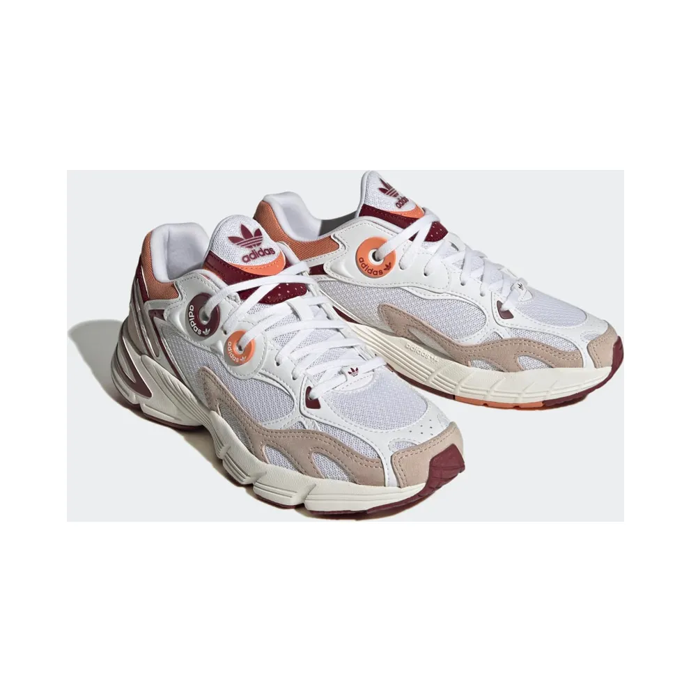 adidas Astir Cloud White / Shadow Red / Wonder Taupe (IE4774)