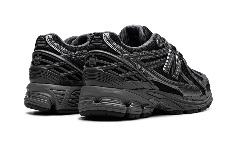 New Balance 1906R “Phantom Dark Grey Metallic Silver” (M1906RES)