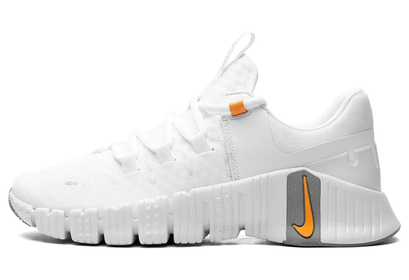 Nike Free Metcon 5 “White Football Grey” (DV3949-102)