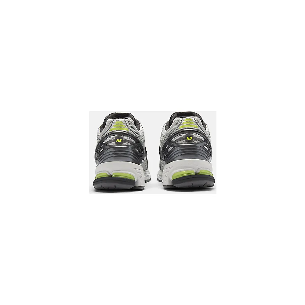 New Balance 1906 “Light Silver Metallic/Alkaline Green” (U190652H)
