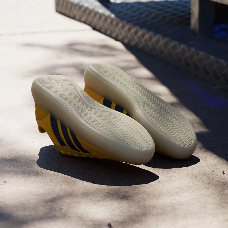 adidas Barreda Decode Utility Yellow Dark Blue Off White (JP9668)