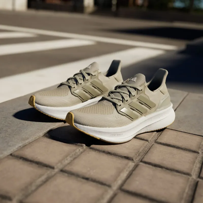 adidas-ultraboost ID8851