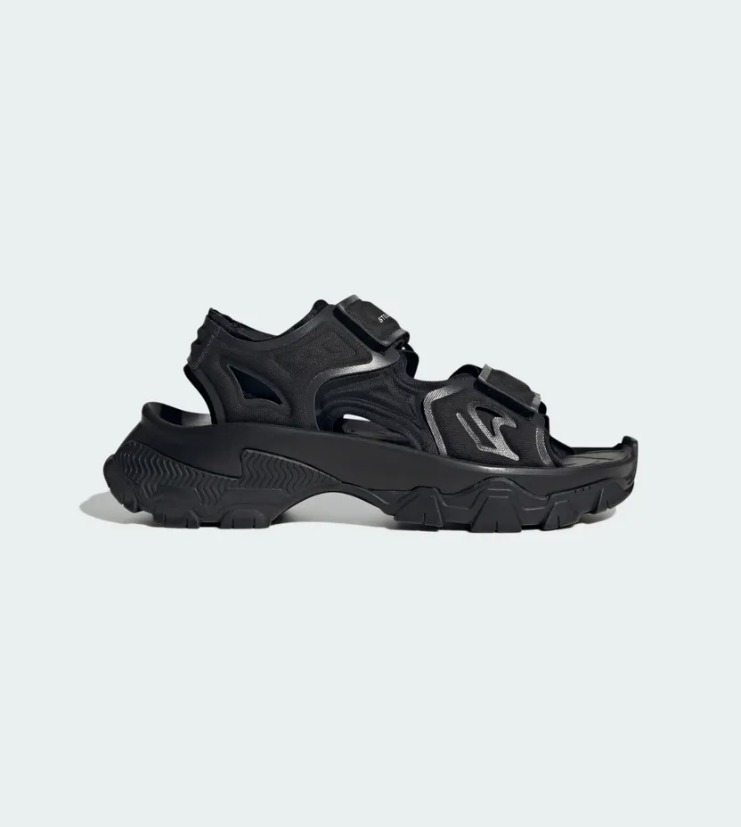 Adidas adidas by Stella McCartney Hika Outdoor Sandalen Core Black / Core Black / Utility Black (IE3540)