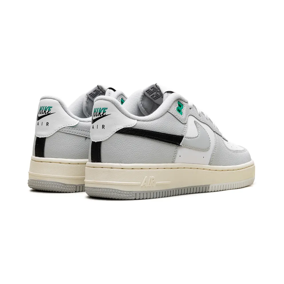 Nike Air Force 1 Low GS “Split – Light Silver” (DZ2660-001)