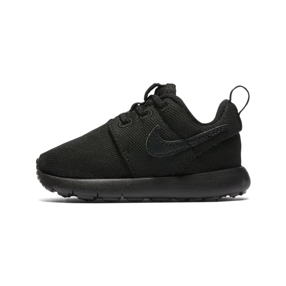 Nike Roshe One Triple Black (749430-031)