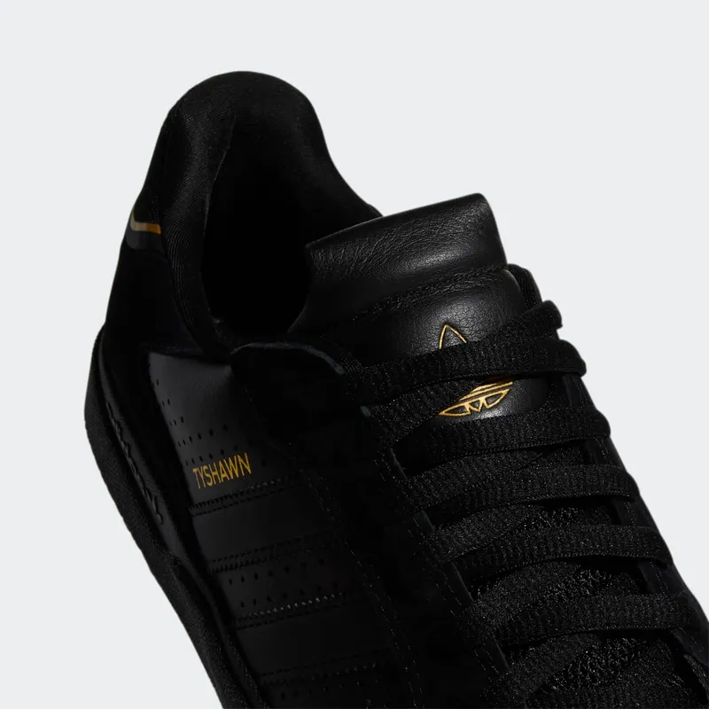 adidas Tyshawn Low Core Black / Core Black / Gold Metallic (GW3178)