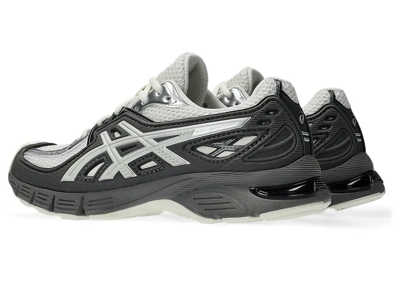 ASICS GEL-SD-LYTE “Cream / Carbon” (1203A886-102)