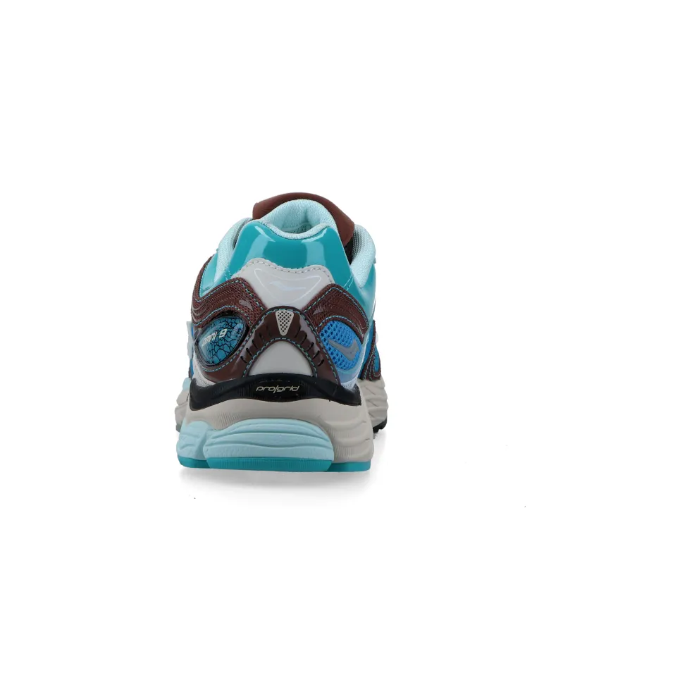 Saucony x Footpatrol ProGrid Omni 9 (blue / brown) – S70923-1