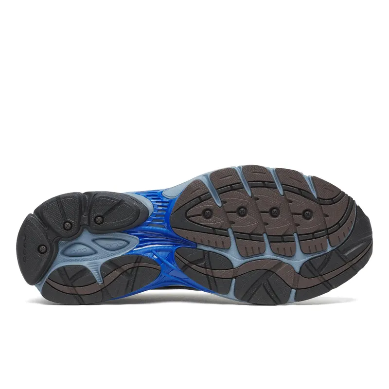 SAUCONY ProGrid Omni 9 Disrupt “Black / Torte” (S70739-75)
