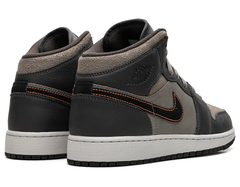 air-jordan-1 FQ8341-017