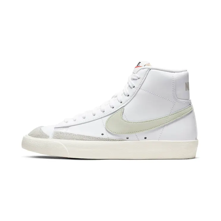 Nike Blazer Mid ’77 “White / Sail / Peach / Light Bone” (CZ1055-106)