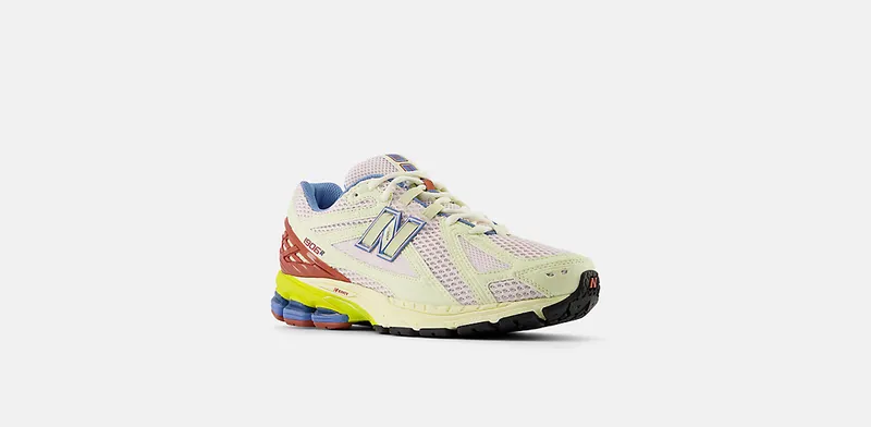 New Balance 1906R “Dawn Glow/Tamarind” (M1906RVB)
