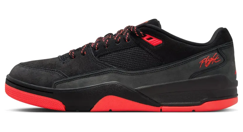 Jordan Flight Court “Black Infrared” (HF3255-011)