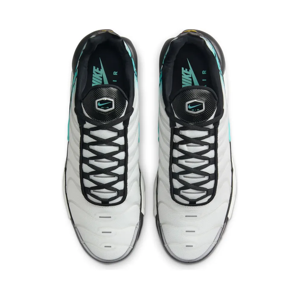 Nike Air Max Plus Mercurial Vapor (HV6225-100)