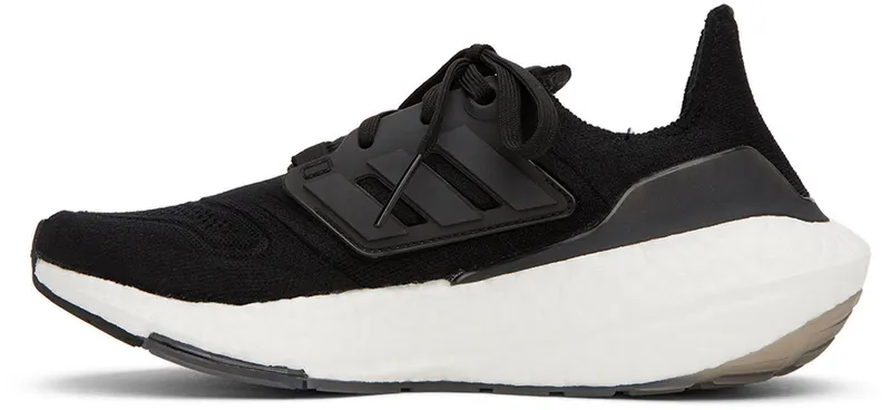 Adidas Ultraboost 22 Core Black / Core Black / Cloud White (GX9783)