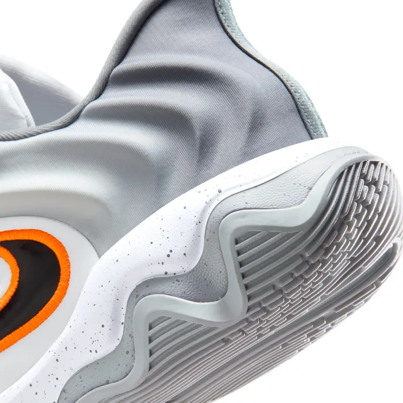 Nike Giannis Immortality White (FQ3680-102)