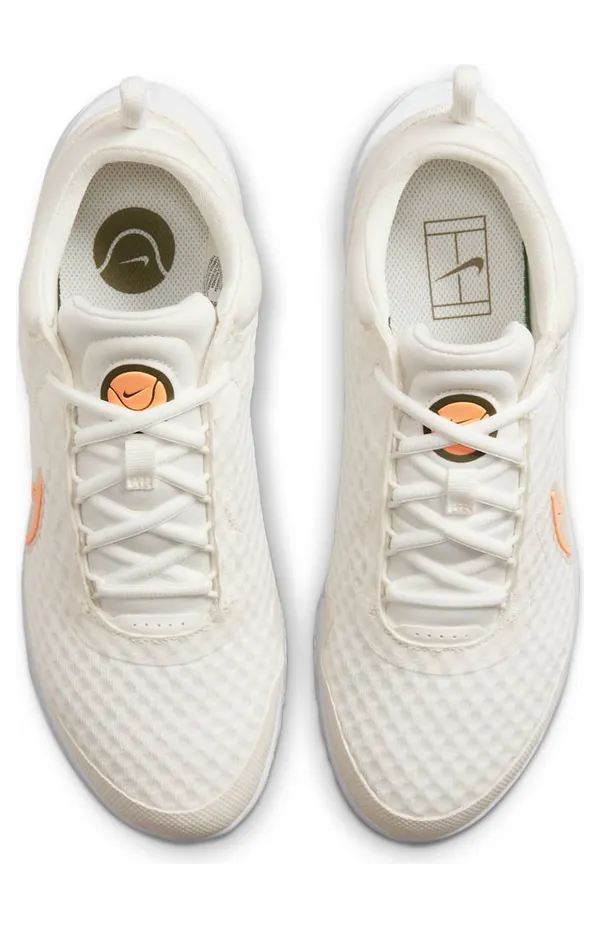nikecourt DH0990-104