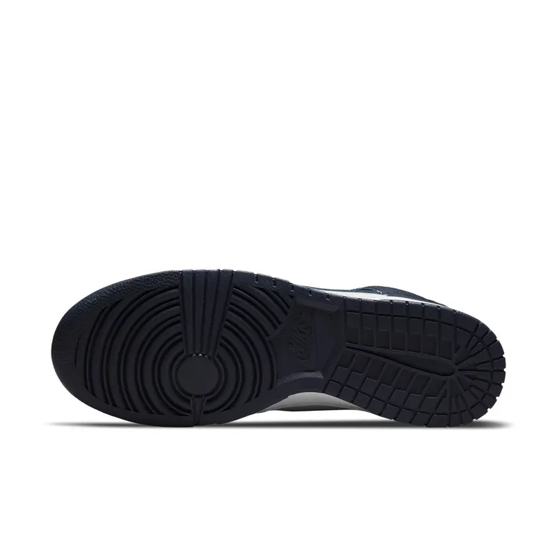 Nike Dunk High “Championship Navy” (DD1399-104)