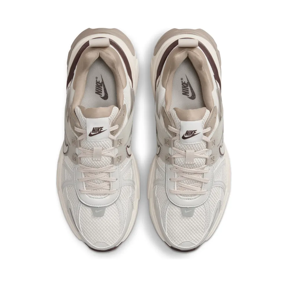 Nike V2K Run (lt orewood brn / light bone / khaki / earth) – FD0736-103