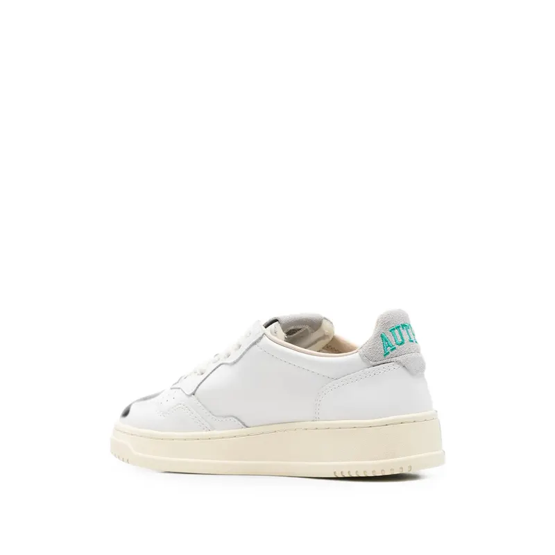 Autry Medalist Panelled Leather “White” (AULW HJ01)