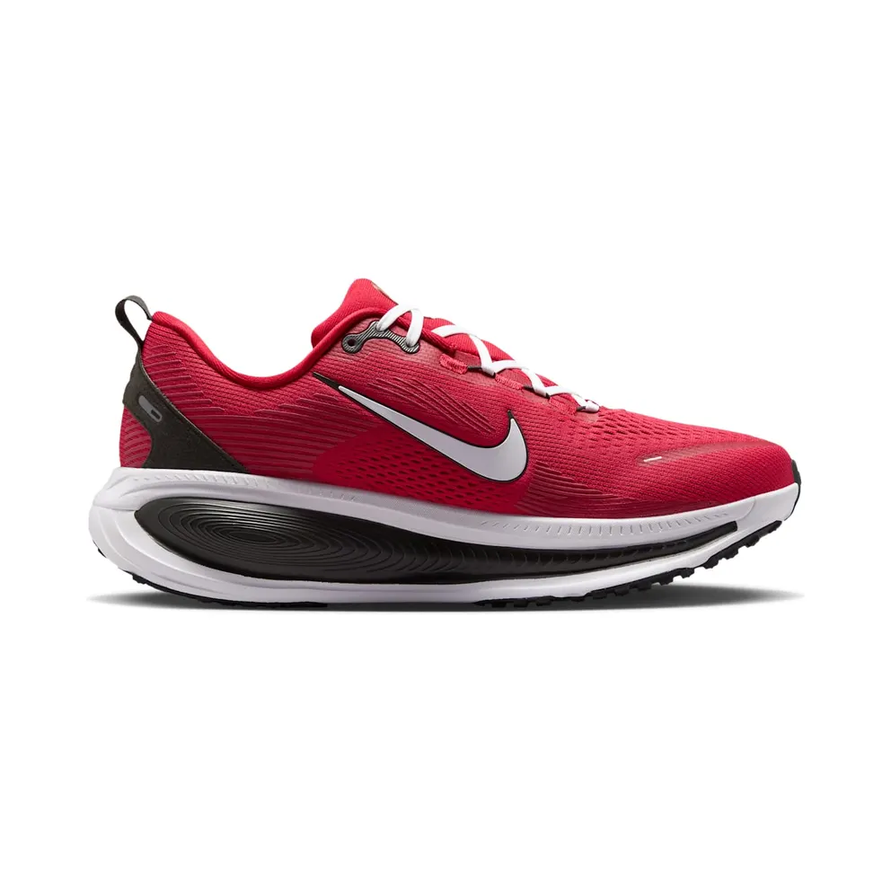 Nike Vomero 18 – Tampa Bay Buccaneers – “Gym Red / Deep Pewter / White” (IQ6043-600)